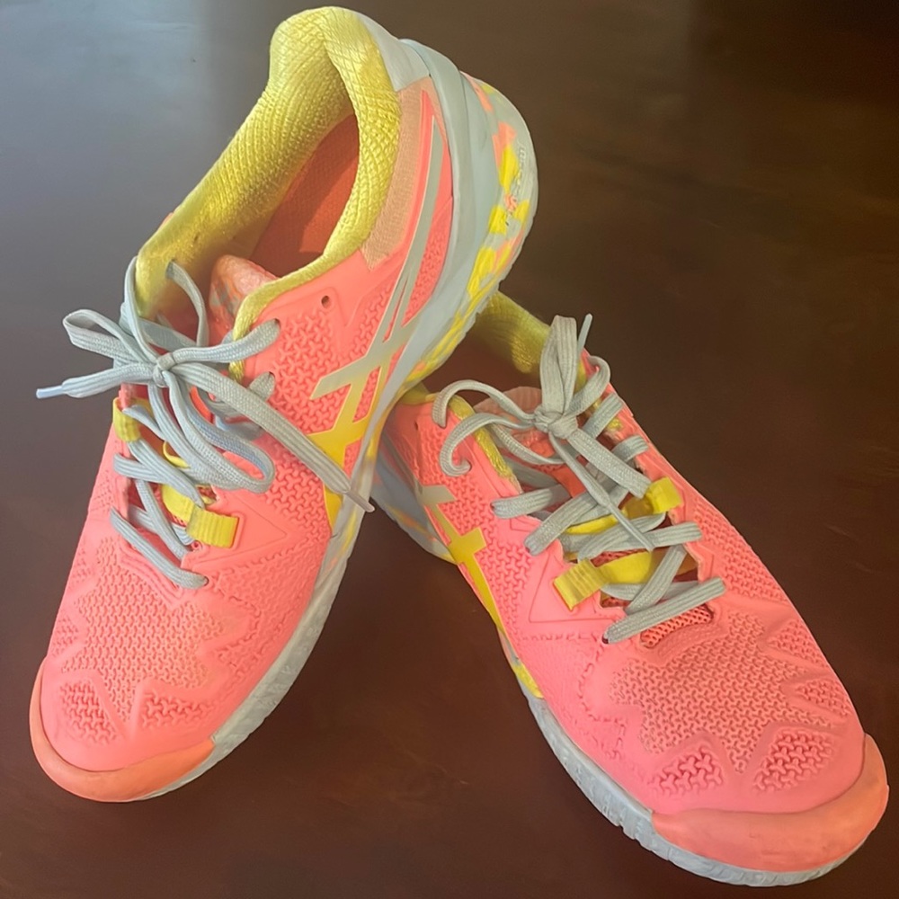 ASICS Tennis Shoes